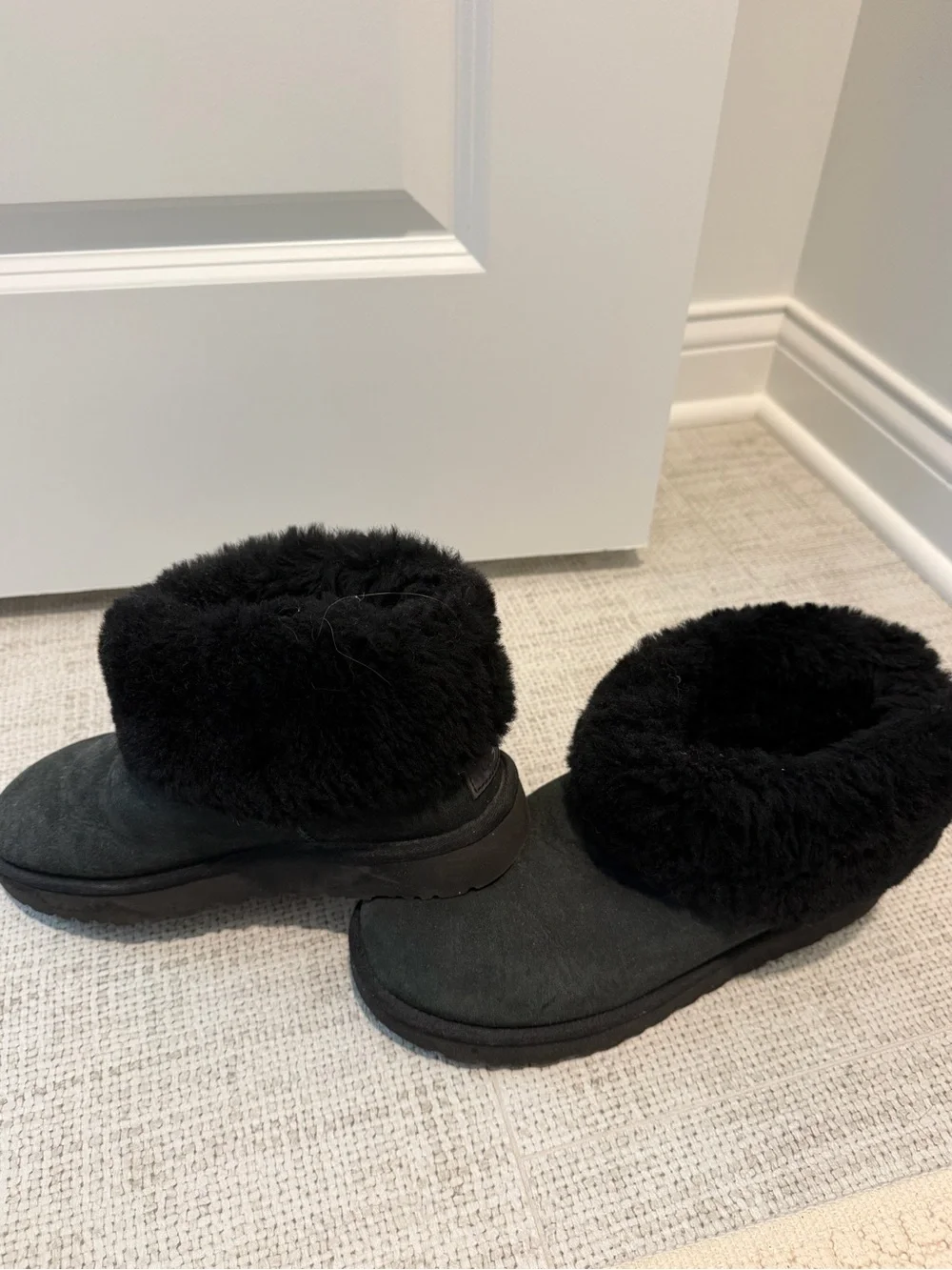UGG Women's Black Short Suede Shearling Slippers